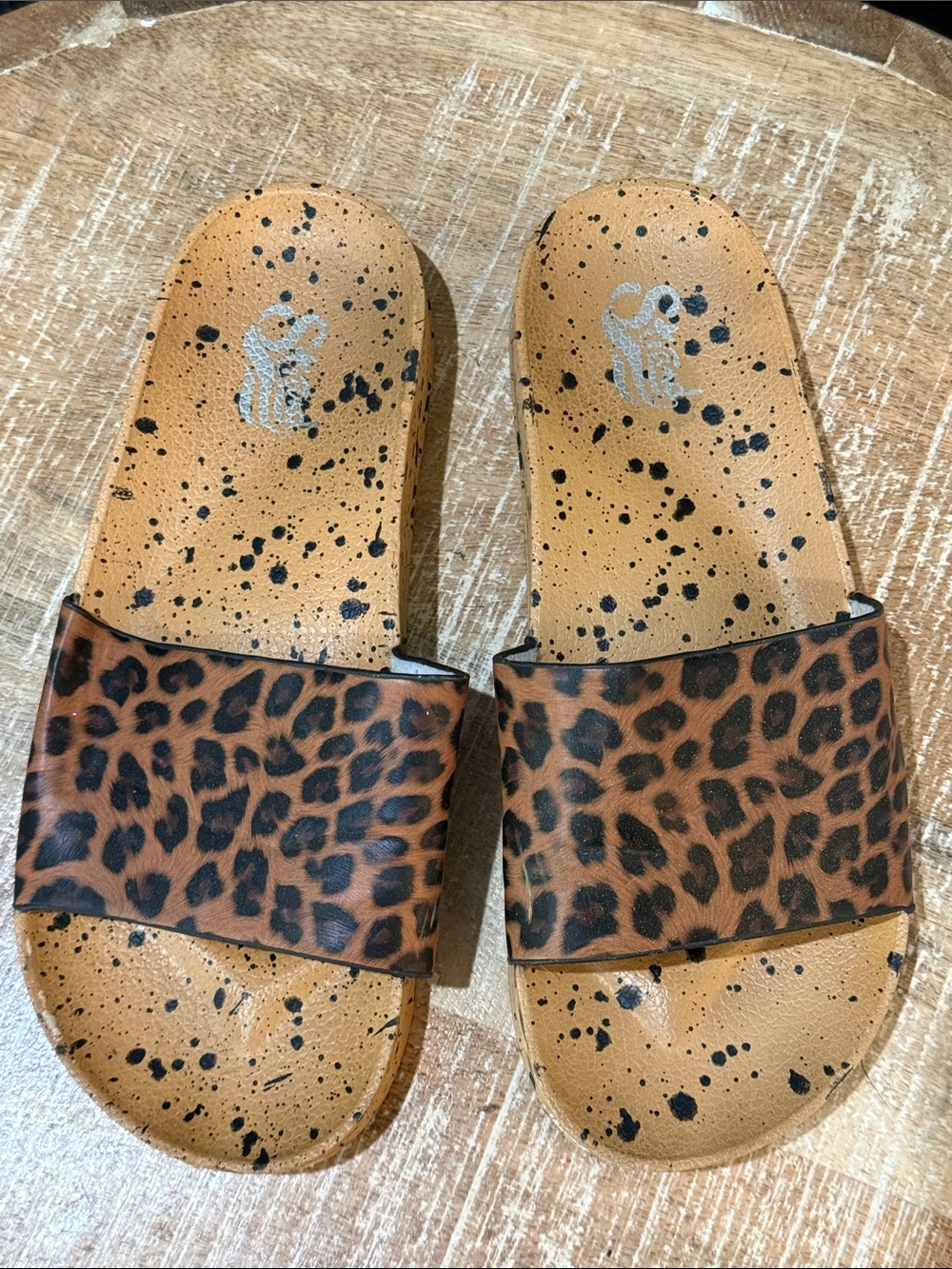 Leopard Print Slide Sandals - Brown & Black